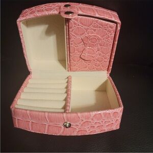 NWT Pink Crocodile Pattern Jewelry Box